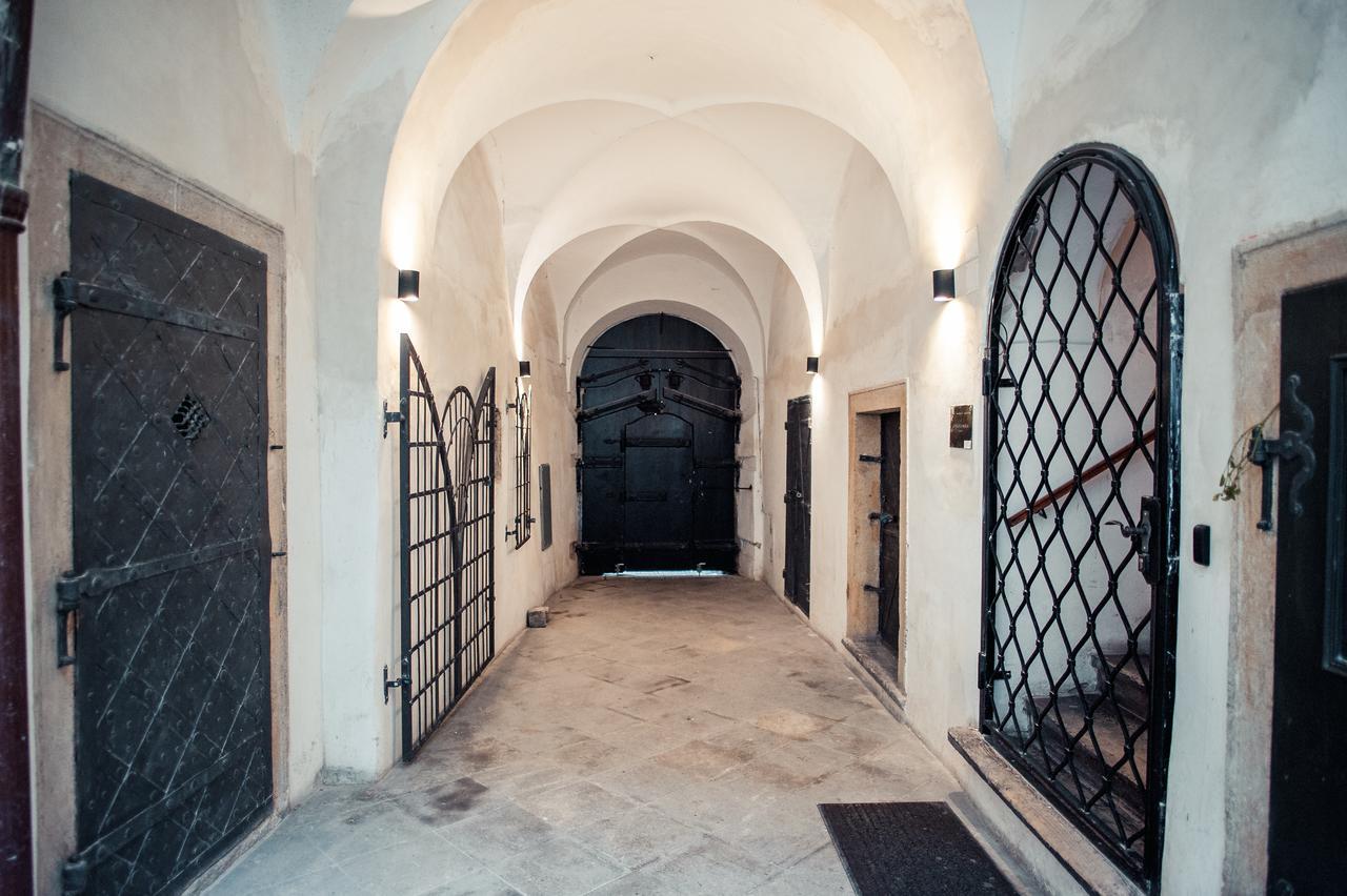 Apartment Astronomical Clock Praha Bagian luar foto